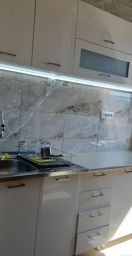 Lux Apartman Čačak Zewnętrze zdjęcie