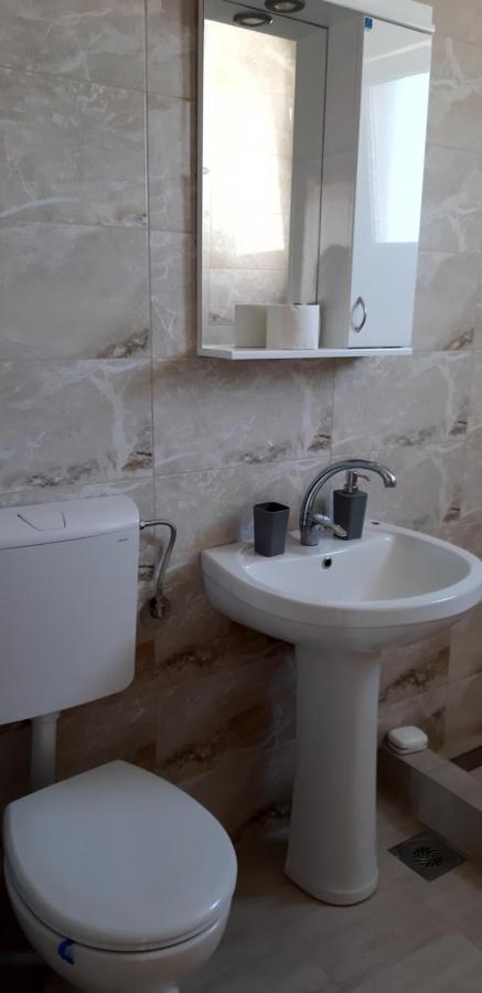 Lux Apartman Čačak Zewnętrze zdjęcie